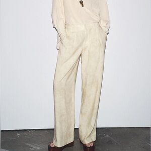 Zara ZW Collection Pleated Straight Leg Pants Ecru XS Spring Summer NWT pastel